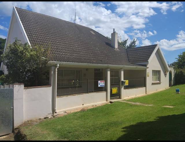 3 BEDROOM HOUSE FOR SALE IN KINGSWOOD
